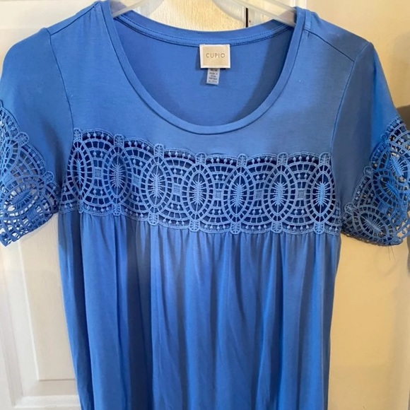 Cupio Tops - Cupid blue lace top